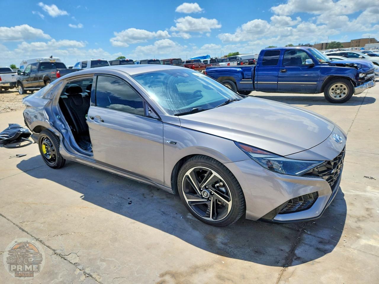 2023 HYUNDAI ELANTRA — фото 4