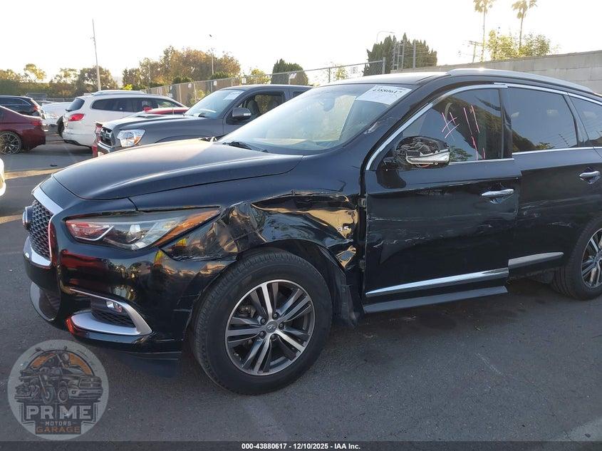 2016 INFINITI QX60 — фото 17