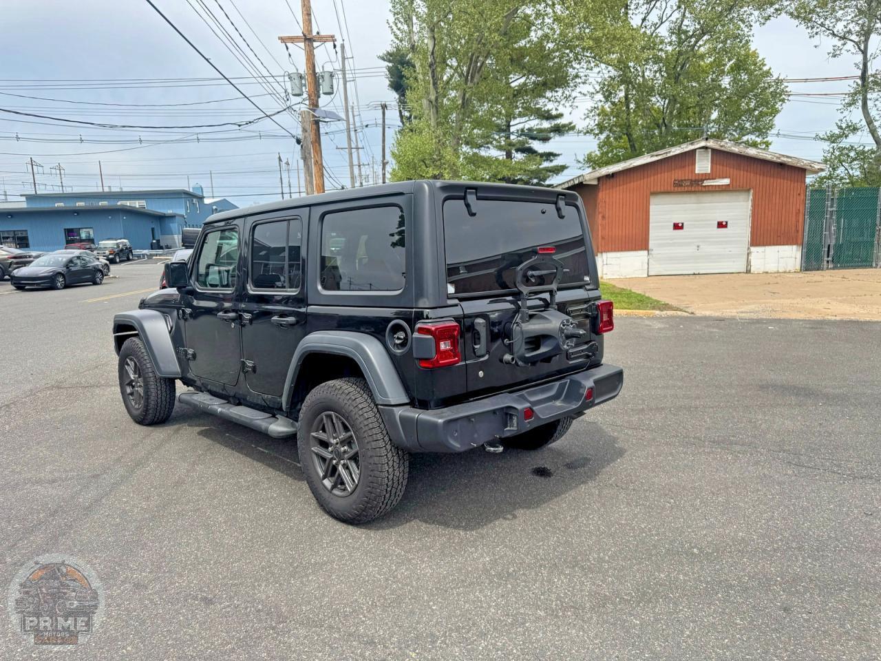 2025 JEEP WRANGLER — фото 9