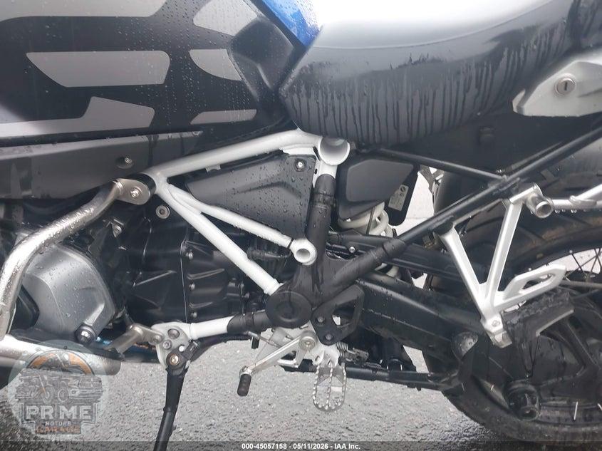 2024 BMW R 1250 GS ADVENTURE — фото 9