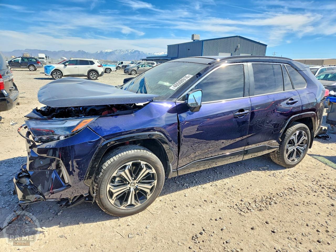 2025 TOYOTA RAV4 — фото 1