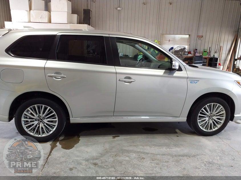 2019 MITSUBISHI OUTLANDER PHEV GT/SEL — фото 14