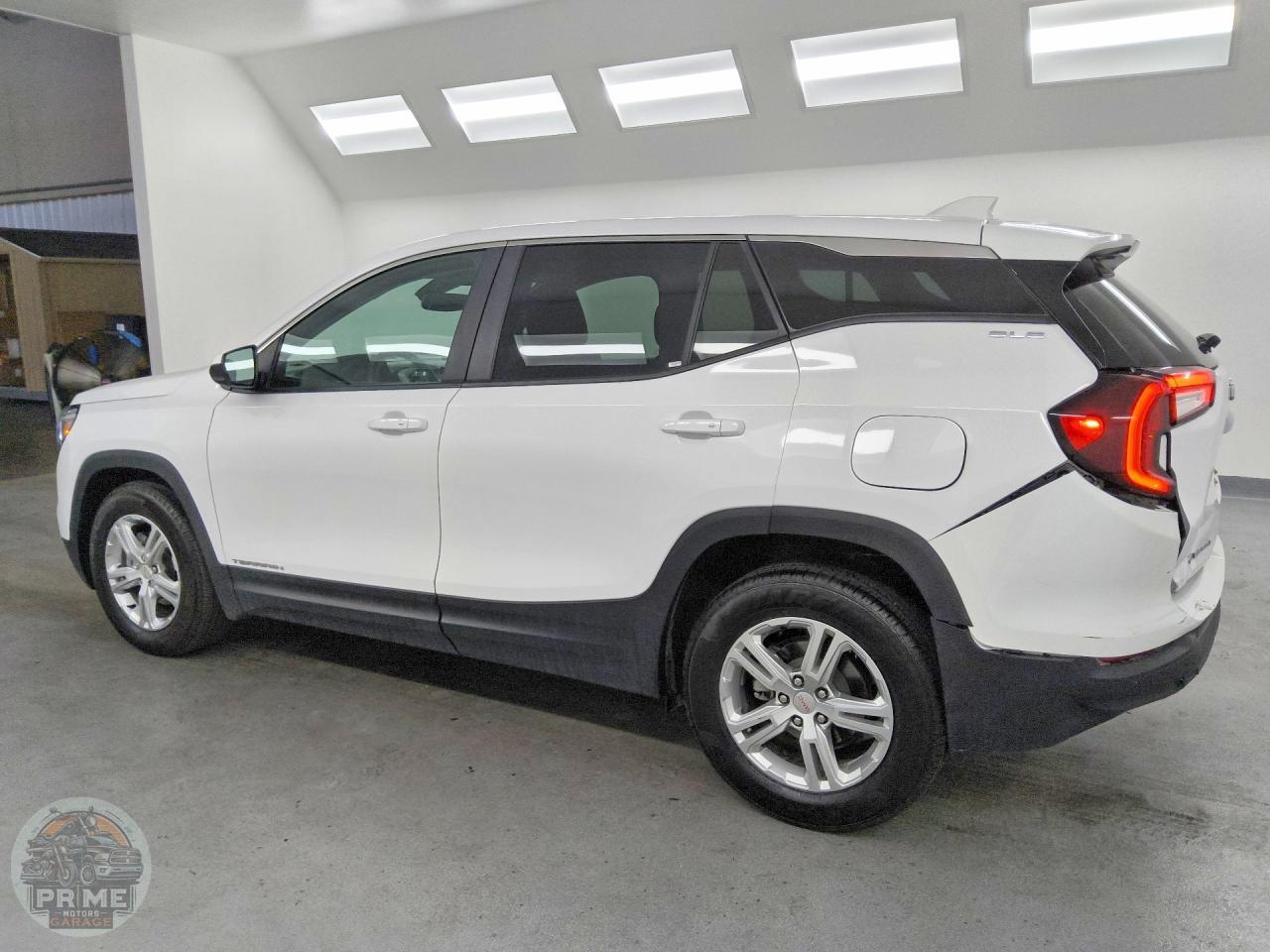 2024 GMC TERRAIN — фото 2