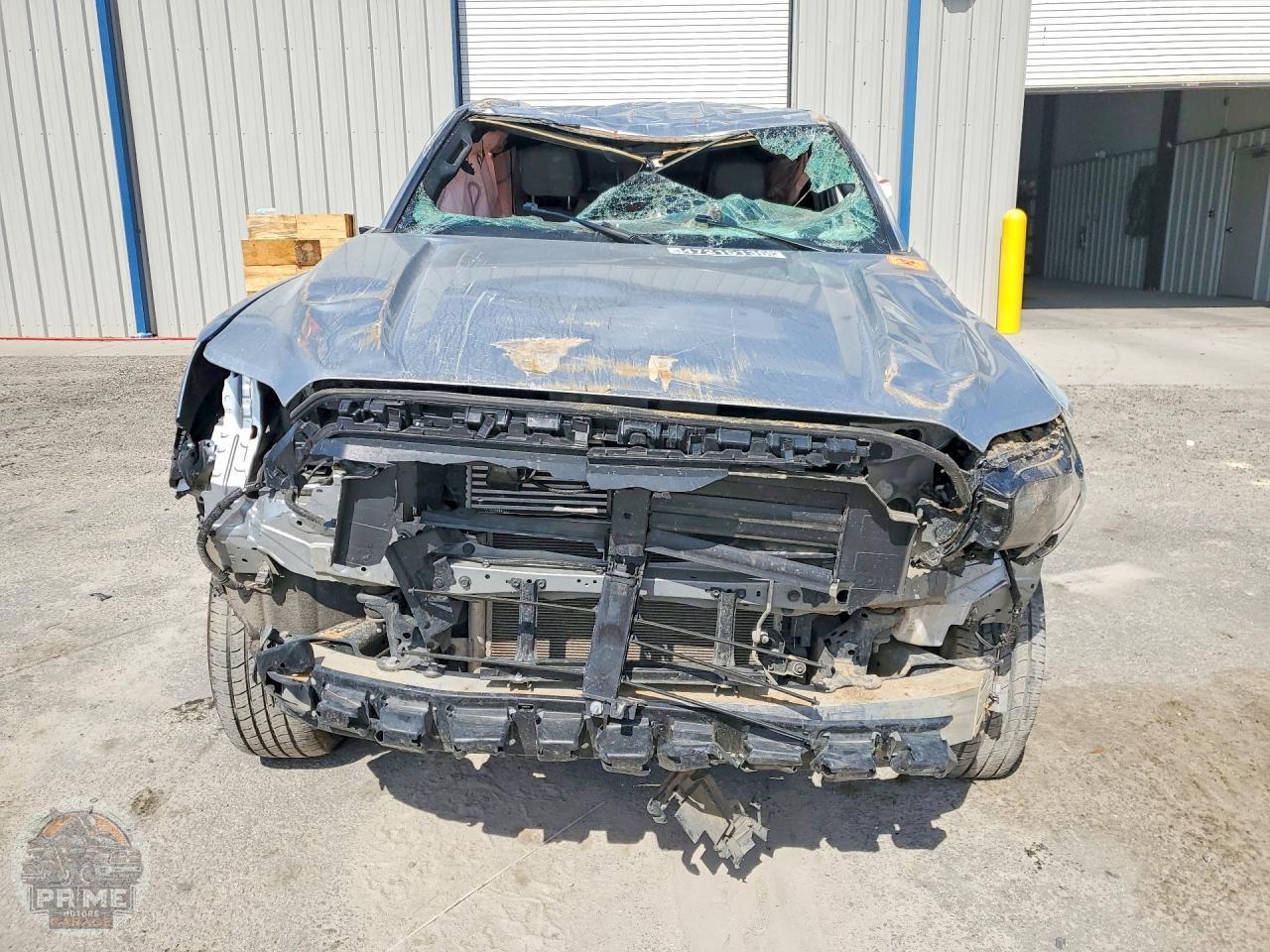 2025 TOYOTA TACOMA — фото 5