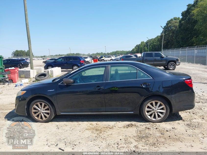 2014 TOYOTA CAMRY HYBRID XLE — фото 14