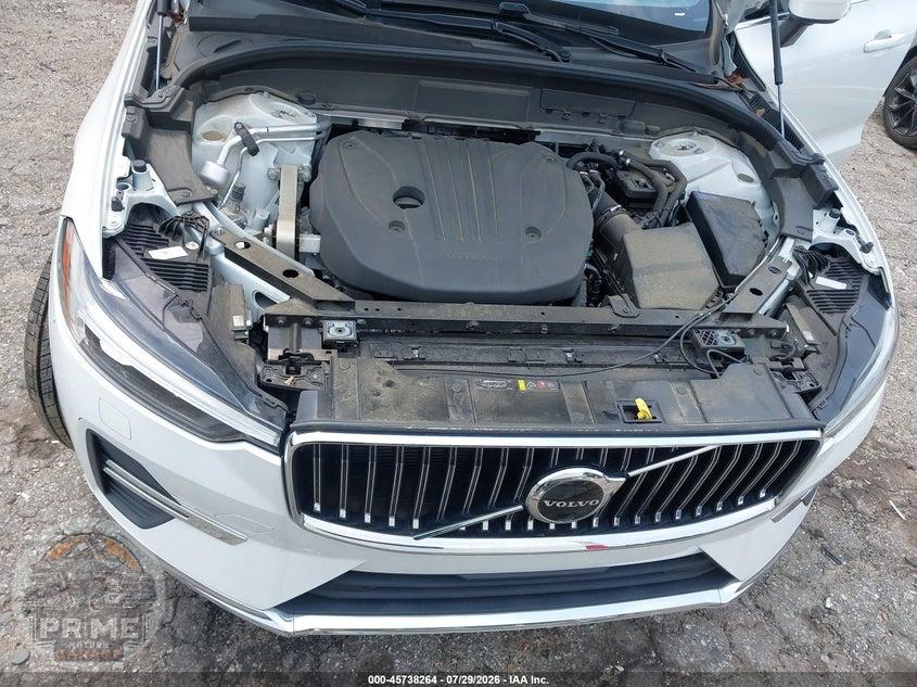 2023 VOLVO XC60 B5 PLUS BRIGHT THEME — фото 10