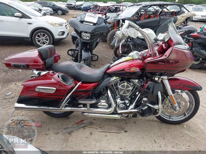 2011 HARLEY-DAVIDSON FLTRUSE (CVO ROAD GLIDE ULTRA) — фото 13