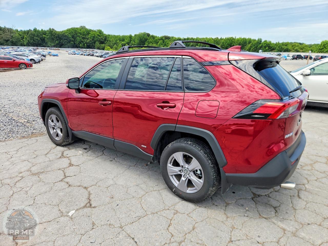 2025 TOYOTA RAV4 — фото 2