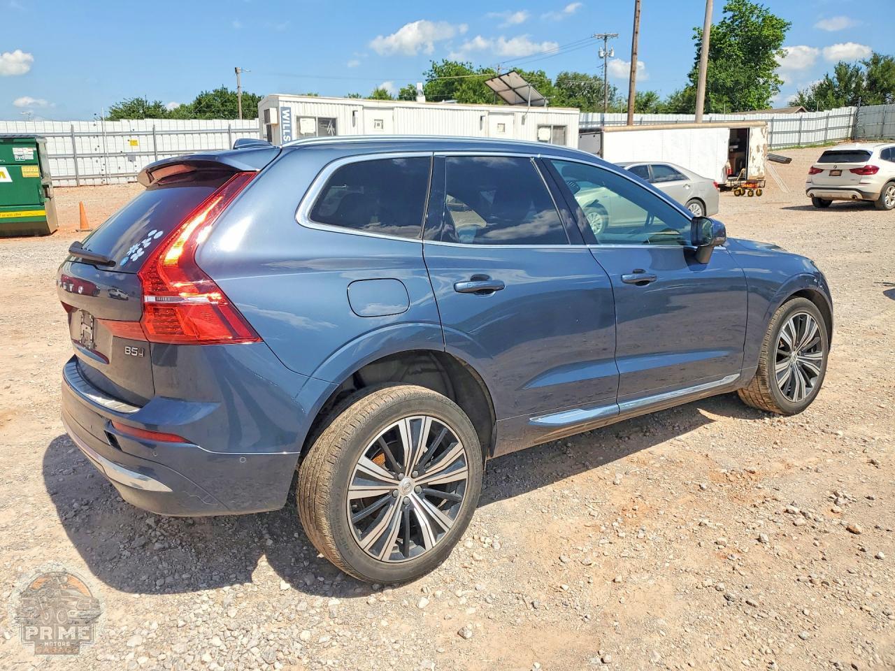 2022 VOLVO XC60 — фото 3