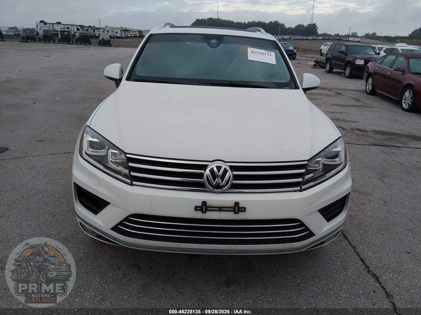 2017 VOLKSWAGEN TOUAREG V6 WOLFSBURG EDITION — фото 6