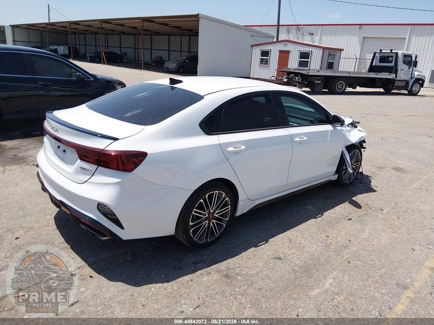 2023 KIA FORTE GT — фото 4
