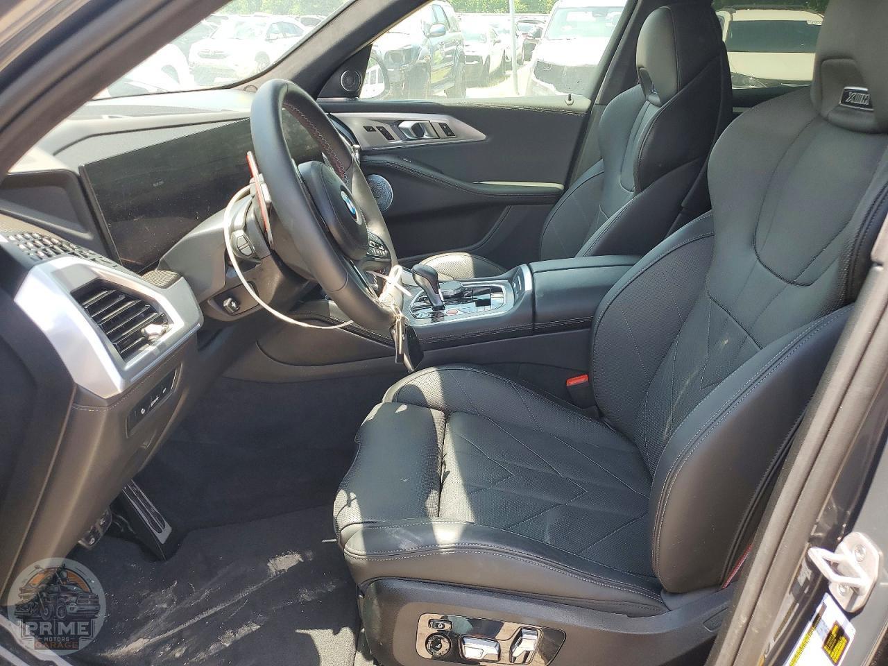 2025 BMW XM — фото 30