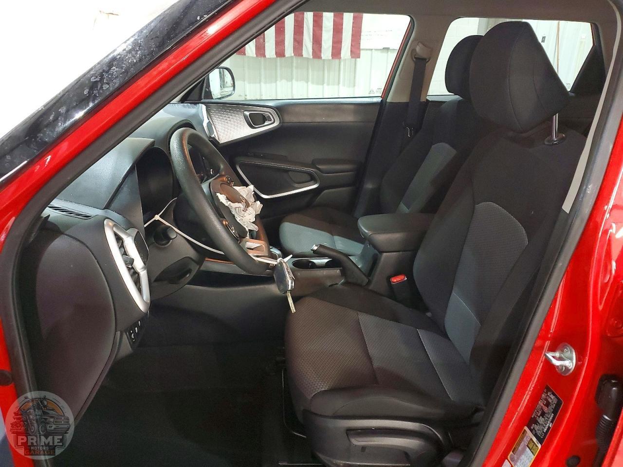 2025 KIA SOUL — фото 7
