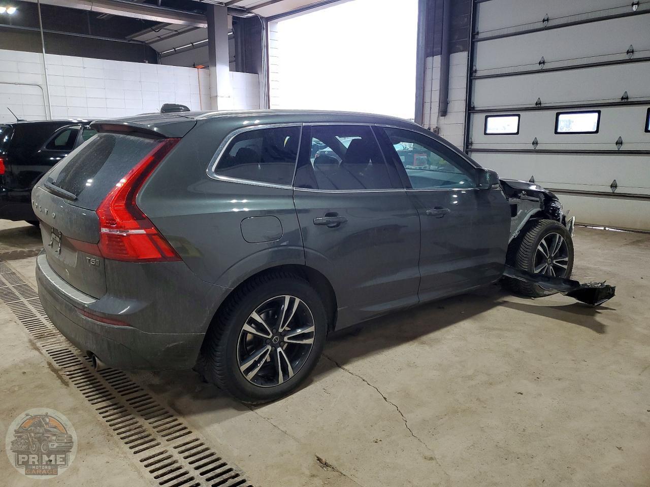 2020 VOLVO XC60 — фото 3