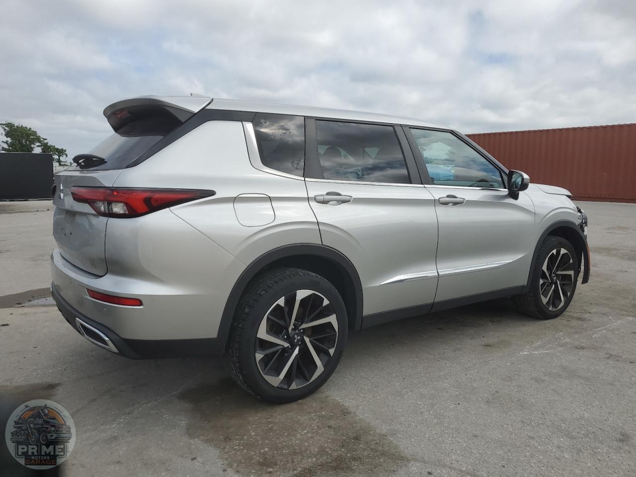 2022 MITSUBISHI OUTLANDER — фото 3