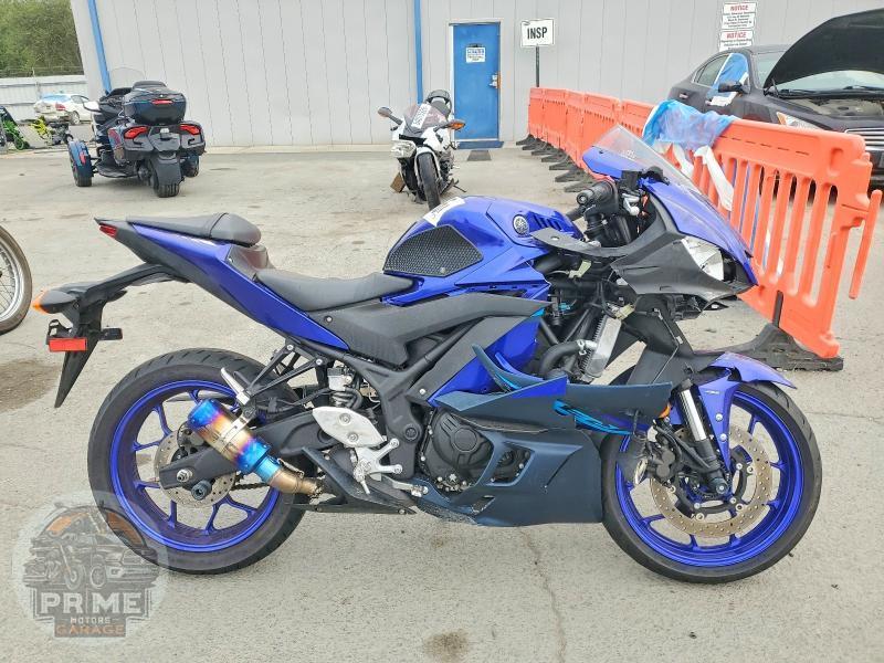 2024 YAMAHA YZFR3 — фото 1