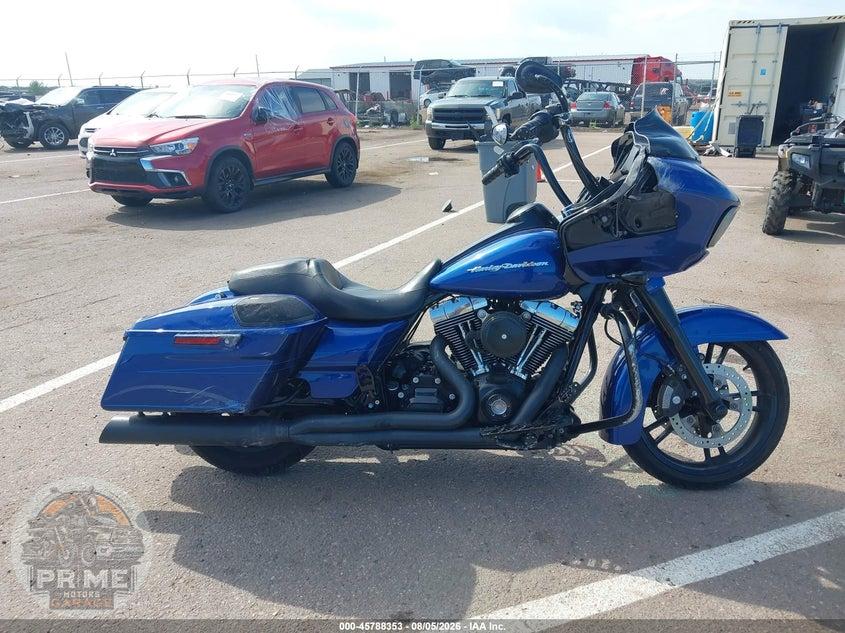 2015 HARLEY-DAVIDSON FLTRXS (ROAD GLIDE SPECIAL) ROAD GLIDE SPECIAL — фото 12