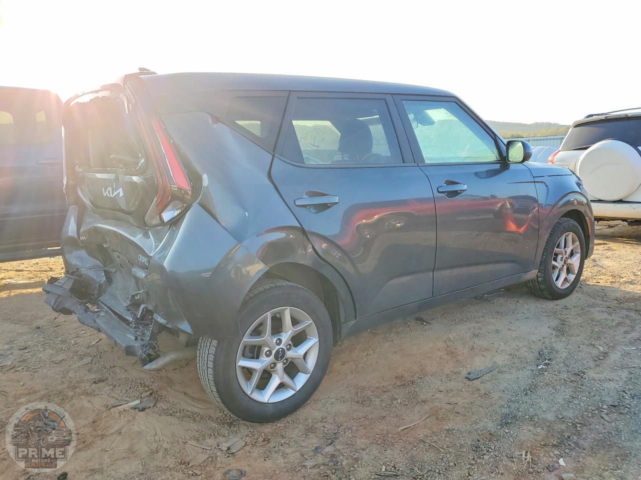 2023 KIA SOUL — фото 3