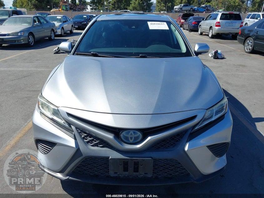 2019 TOYOTA CAMRY HYBRID SE — фото 12