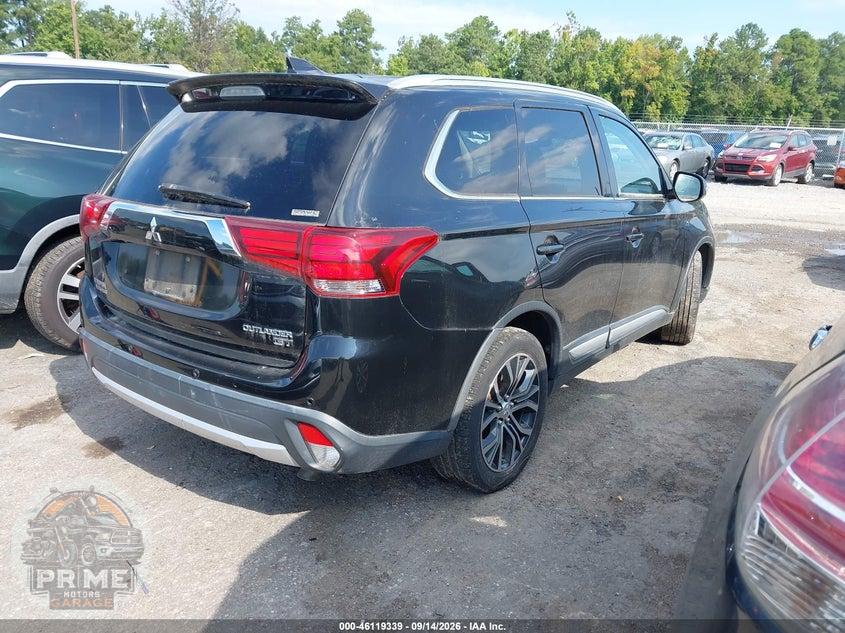 2017 MITSUBISHI OUTLANDER GT — фото 4
