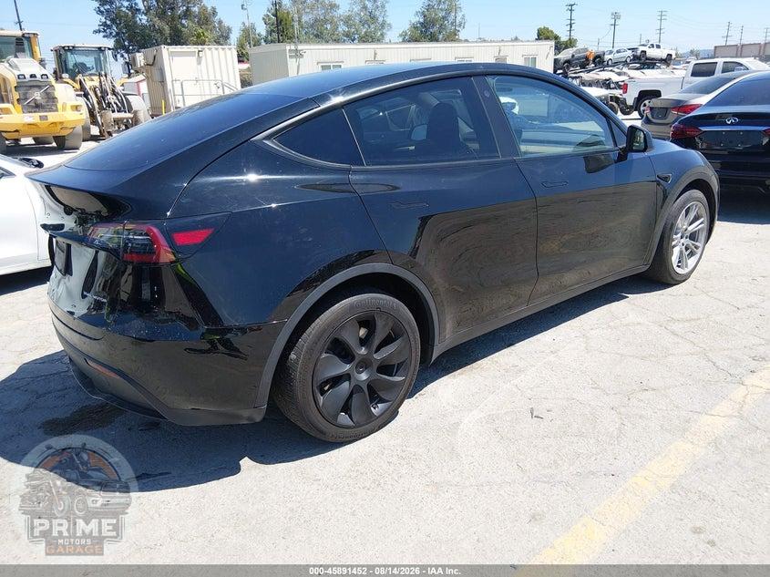 2023 TESLA MODEL Y AWD/LONG RANGE DUAL MOTOR ALL-WHEEL DRIVE — фото 4