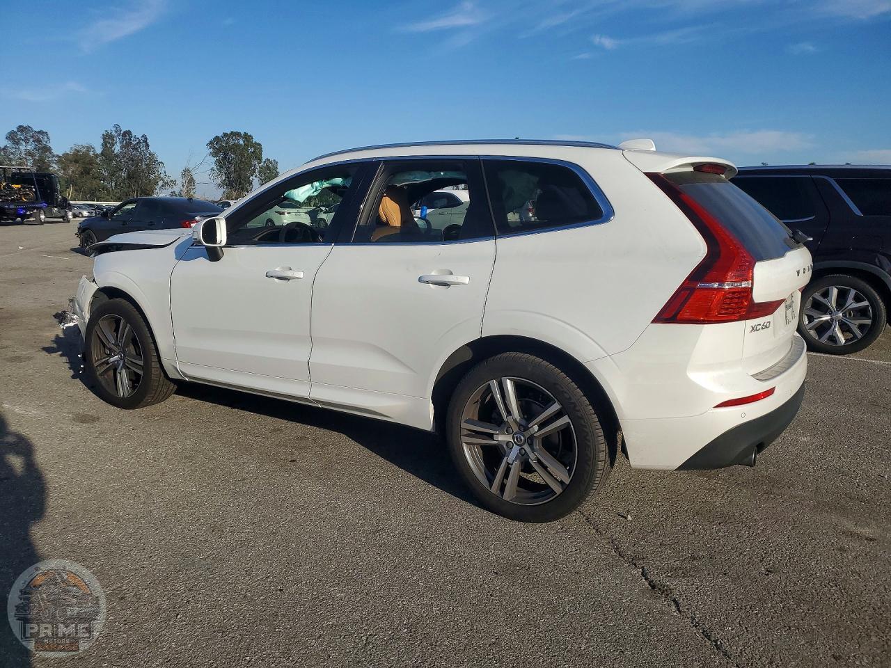 2020 VOLVO XC60 — фото 2