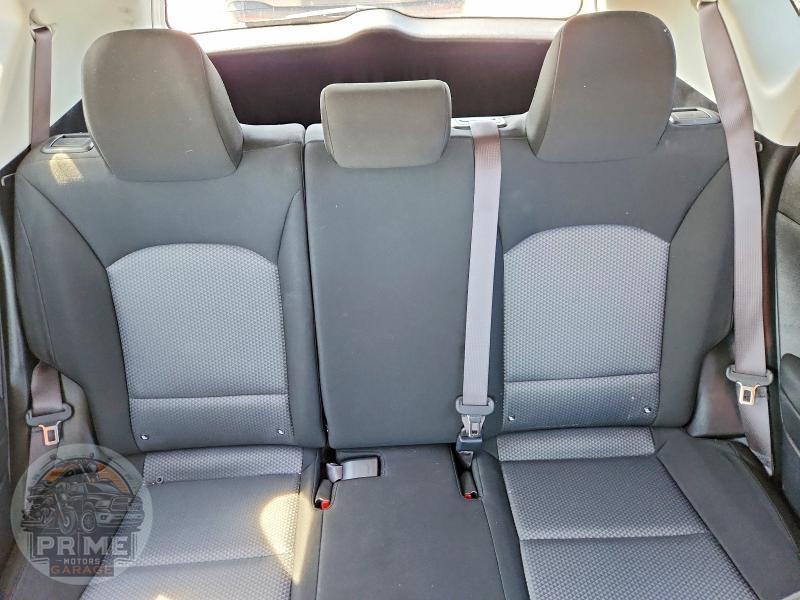 2025 KIA SOUL — фото 10
