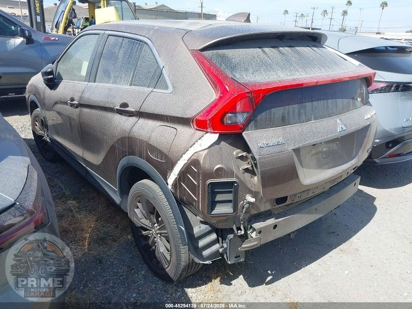 2018 MITSUBISHI ECLIPSE CROSS LE — фото 3