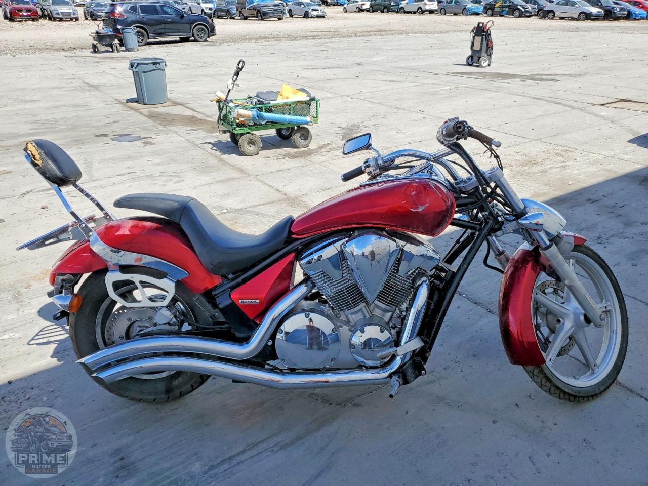 2010 HONDA VT1300 — фото 1