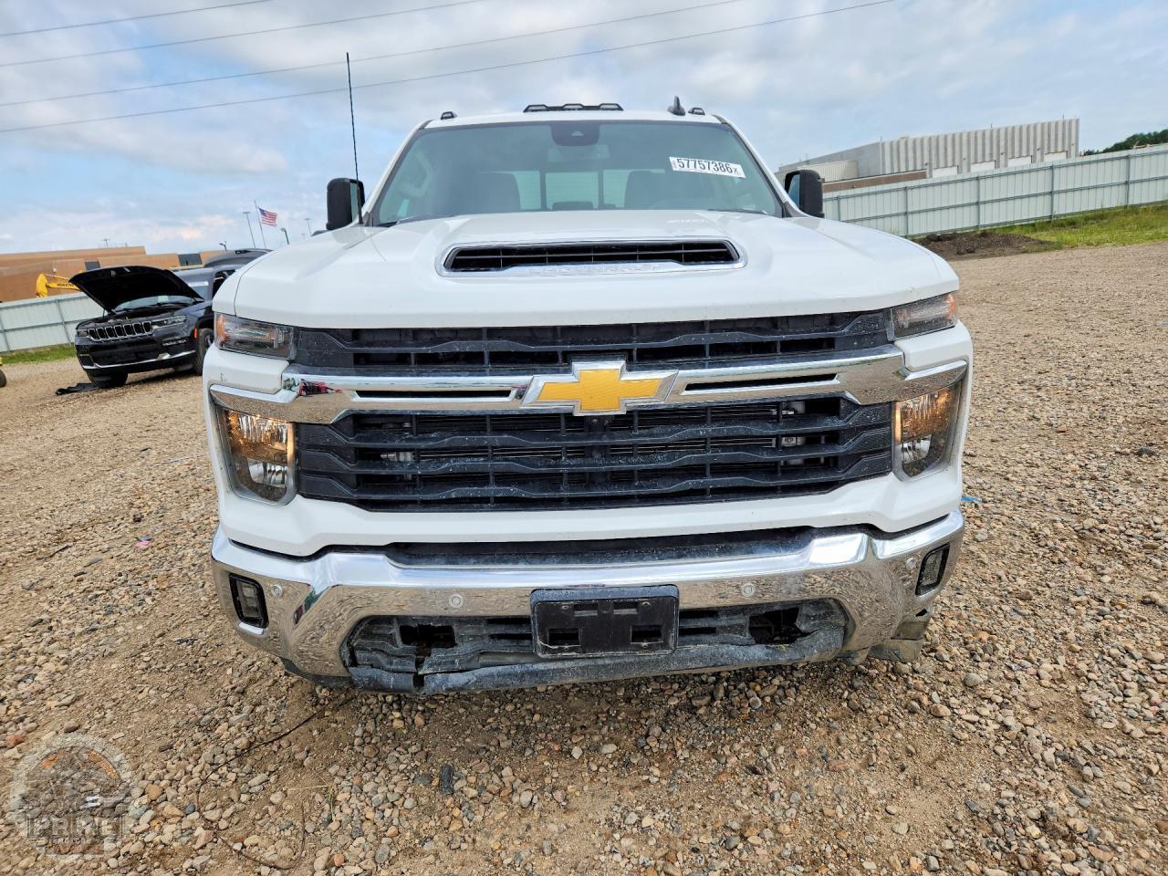 2025 CHEVROLET SILVERADO — фото 5