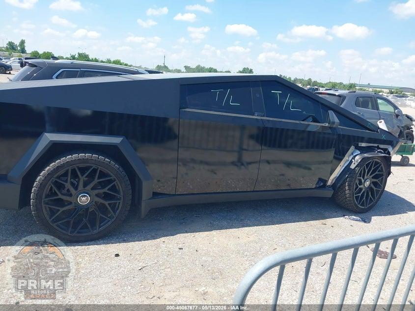 2024 TESLA CYBERTRUCK ALL-WHEEL DRIVE — фото 13