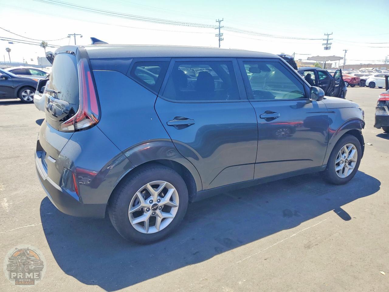 2025 KIA SOUL — фото 3