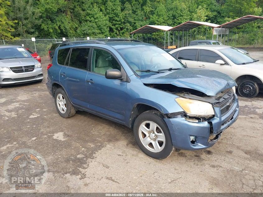2011 TOYOTA RAV4 — фото 1