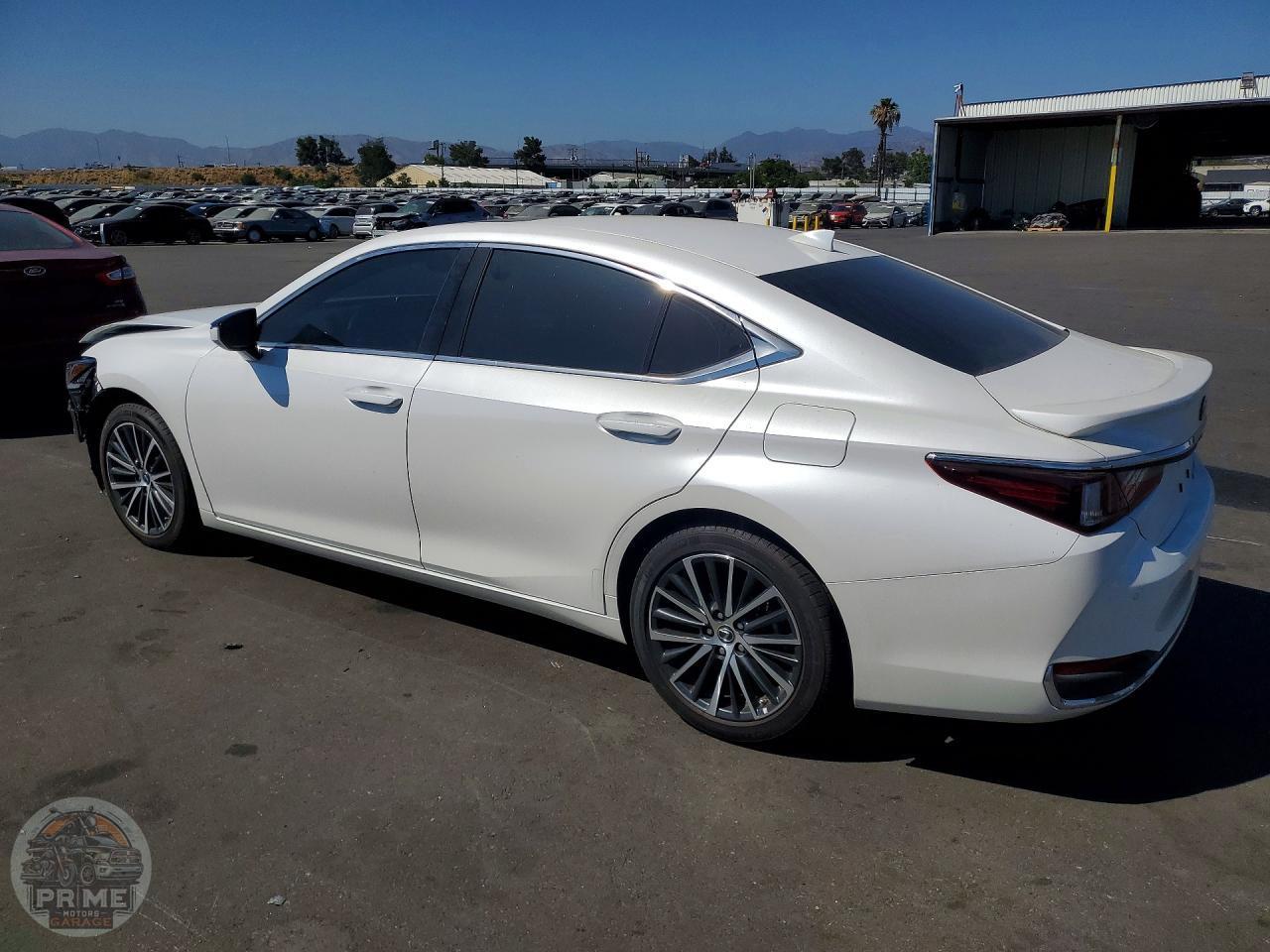2025 LEXUS ES — фото 2