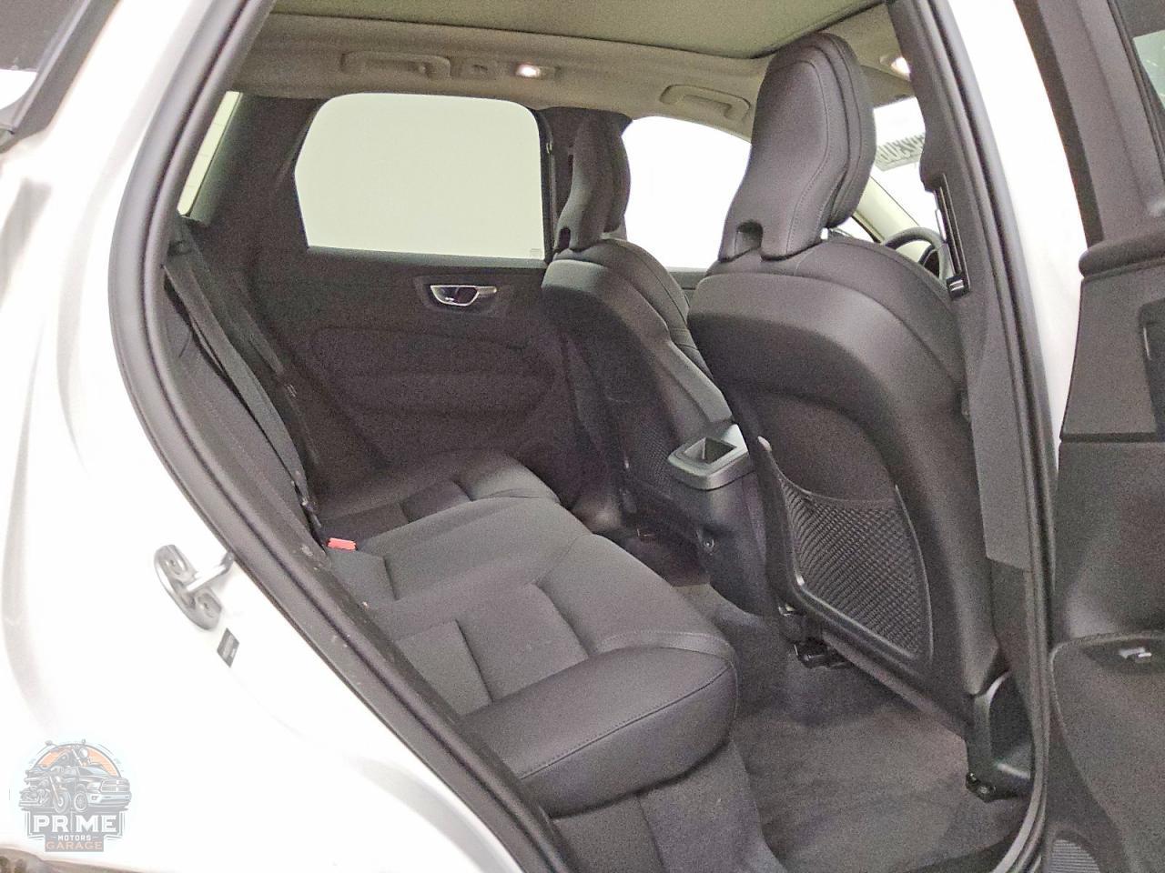 2026 VOLVO XC60 — фото 11