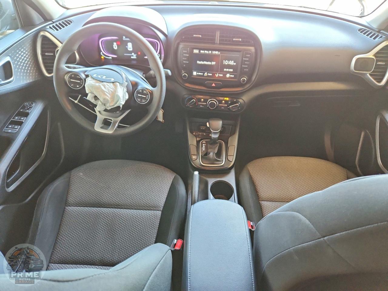 2025 KIA SOUL — фото 8