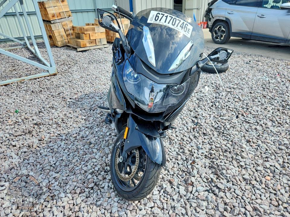 2018 BMW K1600 — фото 2