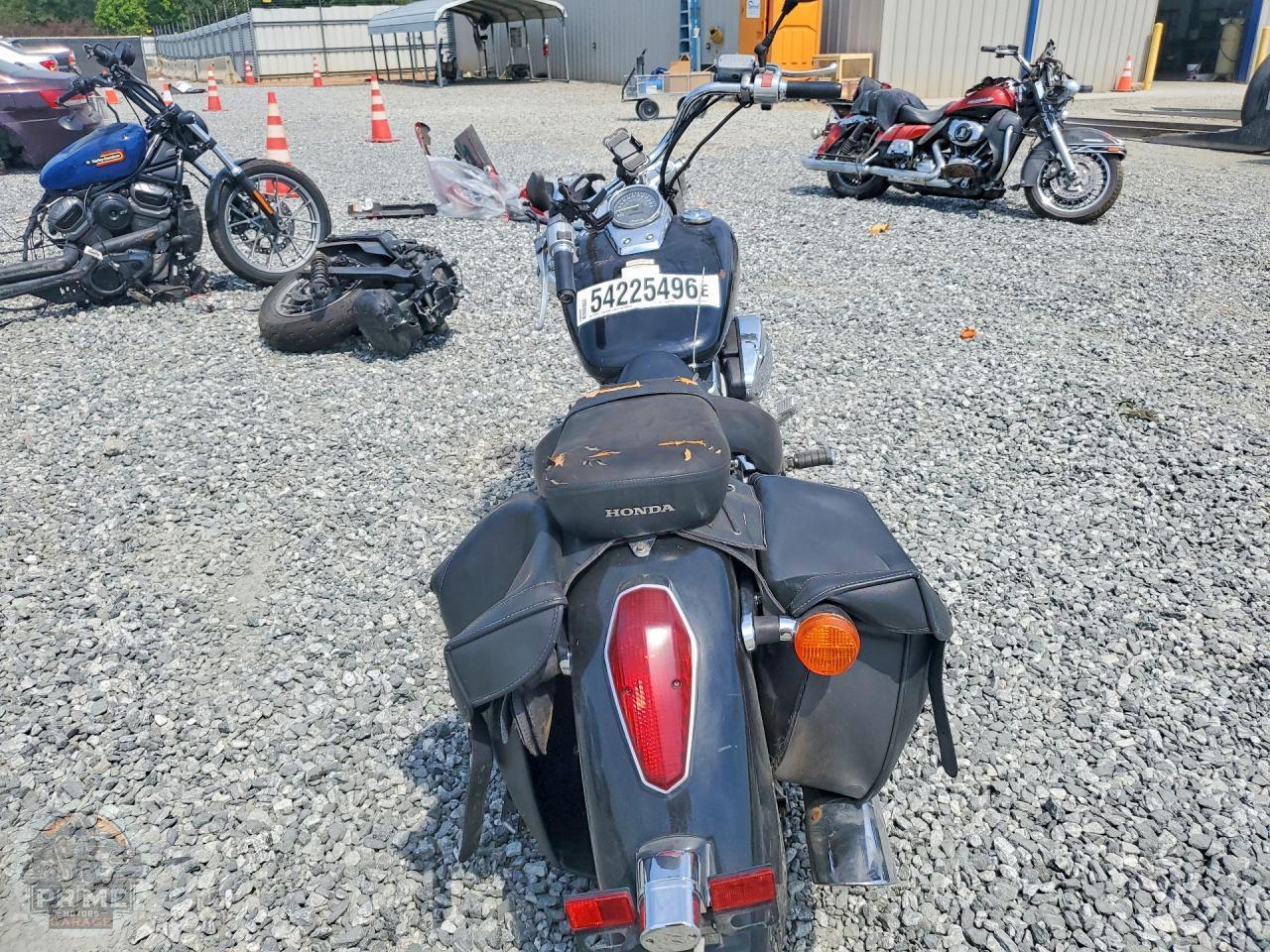 2004 HONDA VT750 — фото 4
