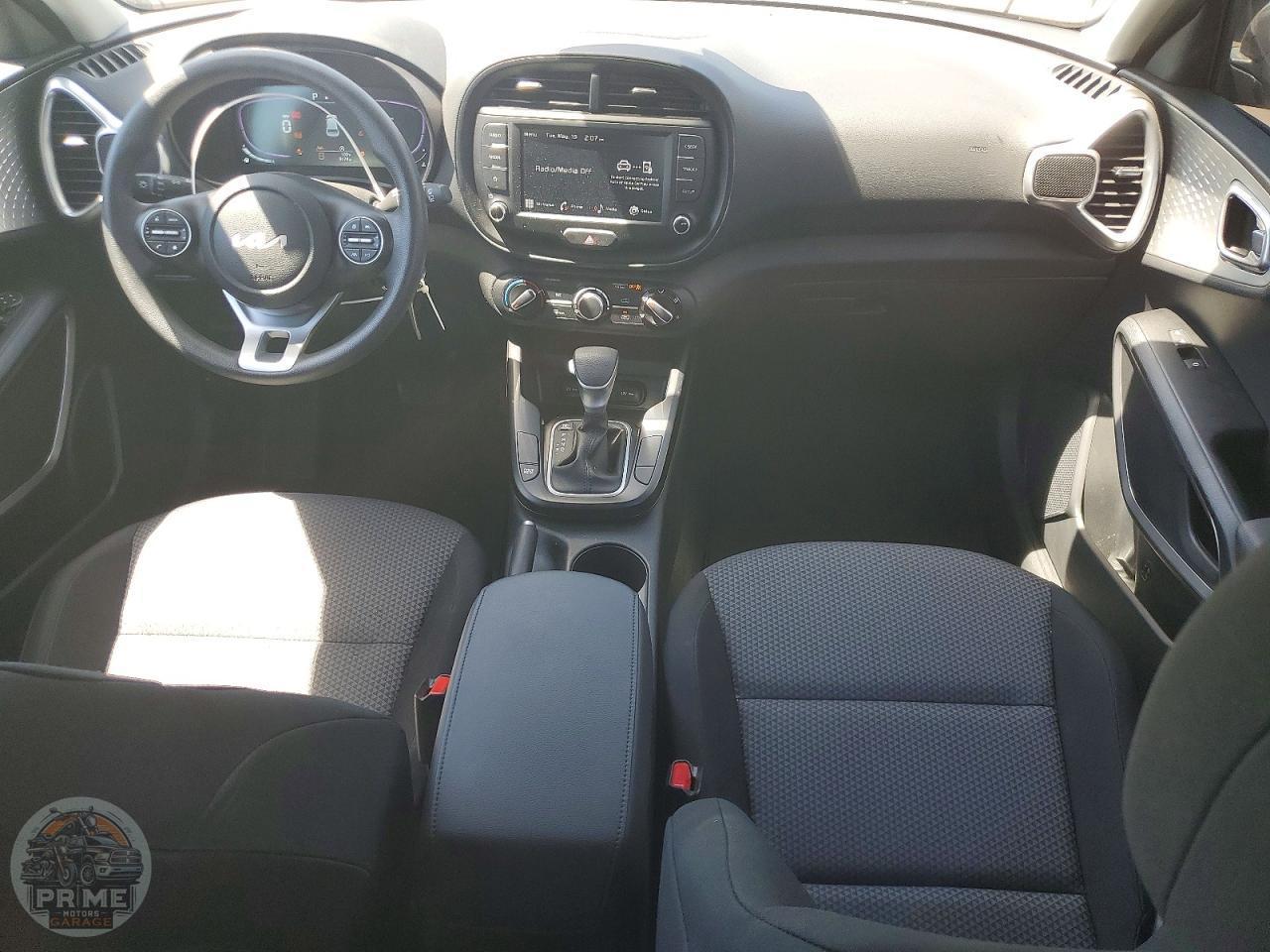 2025 KIA SOUL — фото 8
