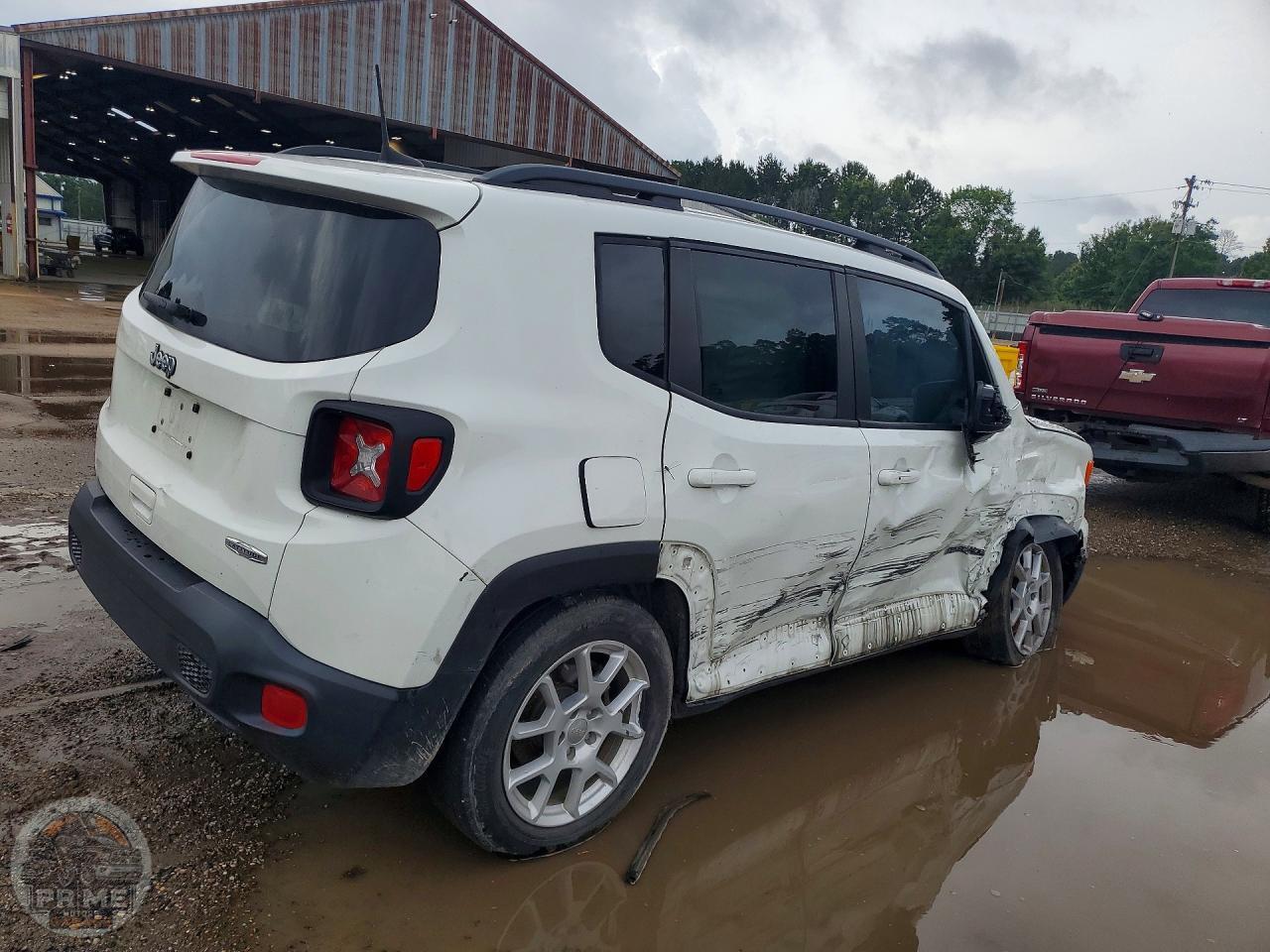 2020 JEEP RENEGADE — фото 3