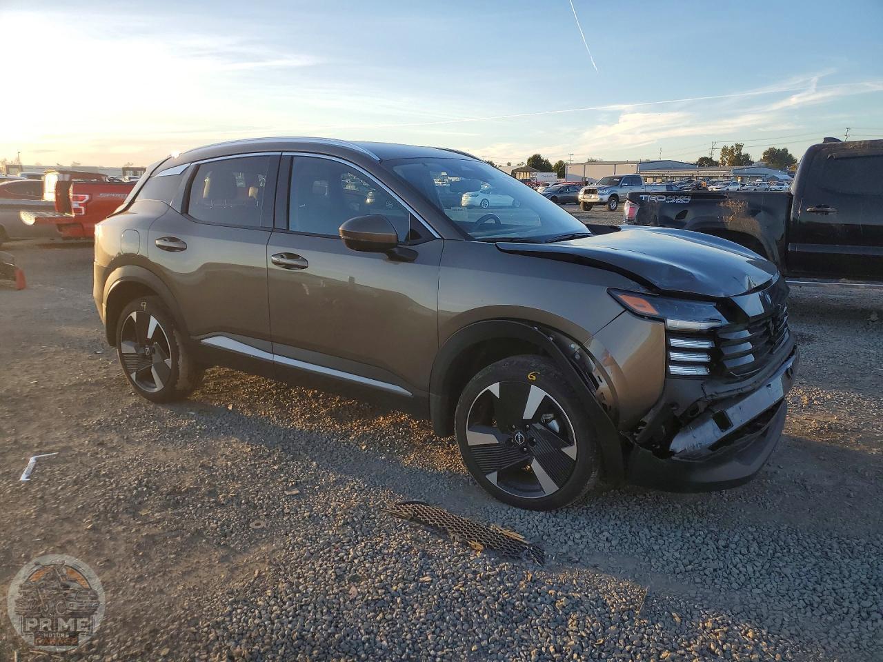 2025 NISSAN KICKS — фото 4