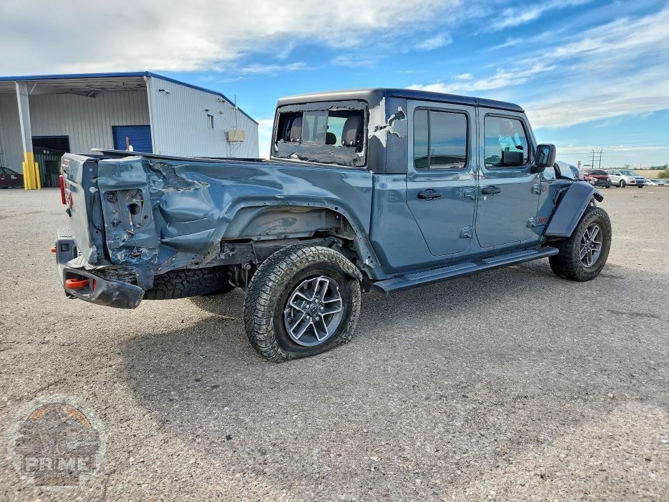 2024 JEEP GLADIATOR — фото 3