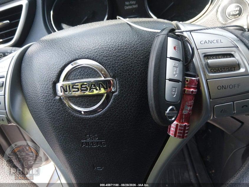 2016 NISSAN ROGUE SV — фото 11
