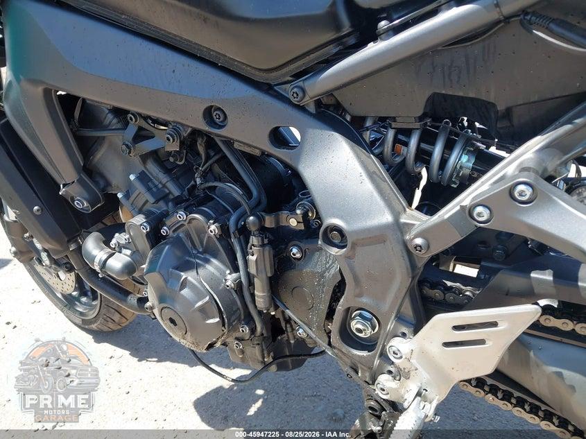 2022 YAMAHA MT09 — фото 9