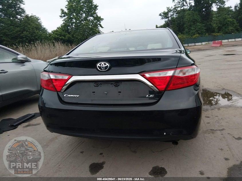 2016 TOYOTA CAMRY LE — фото 16