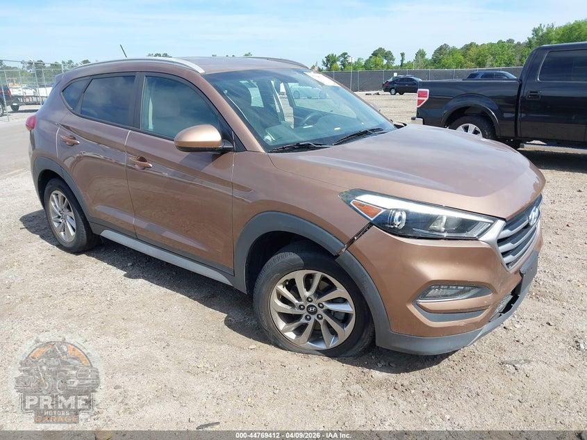 2017 HYUNDAI TUCSON SE — фото 1
