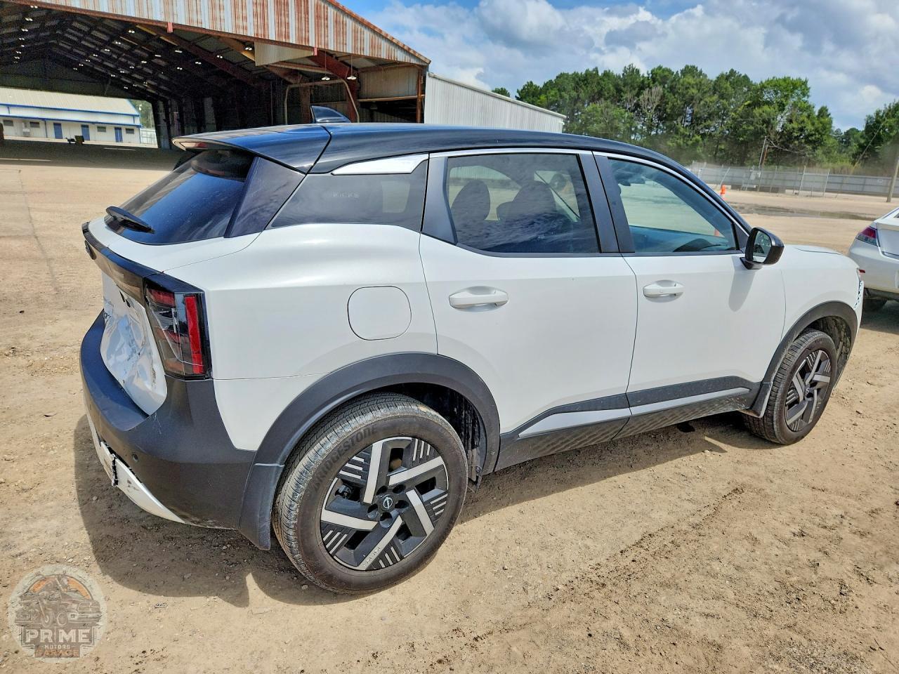 2025 NISSAN KICKS — фото 3