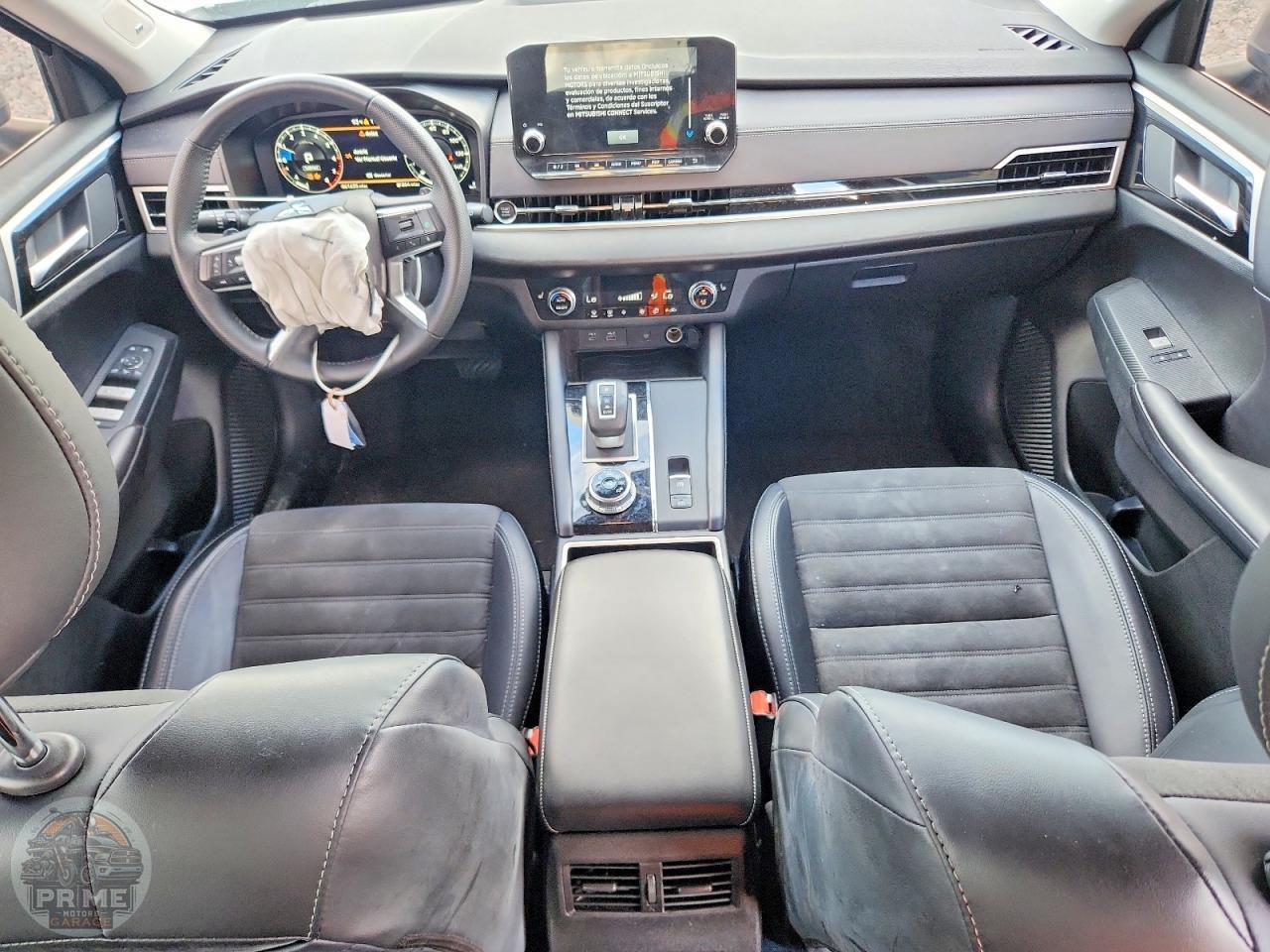 2024 MITSUBISHI OUTLANDER — фото 8
