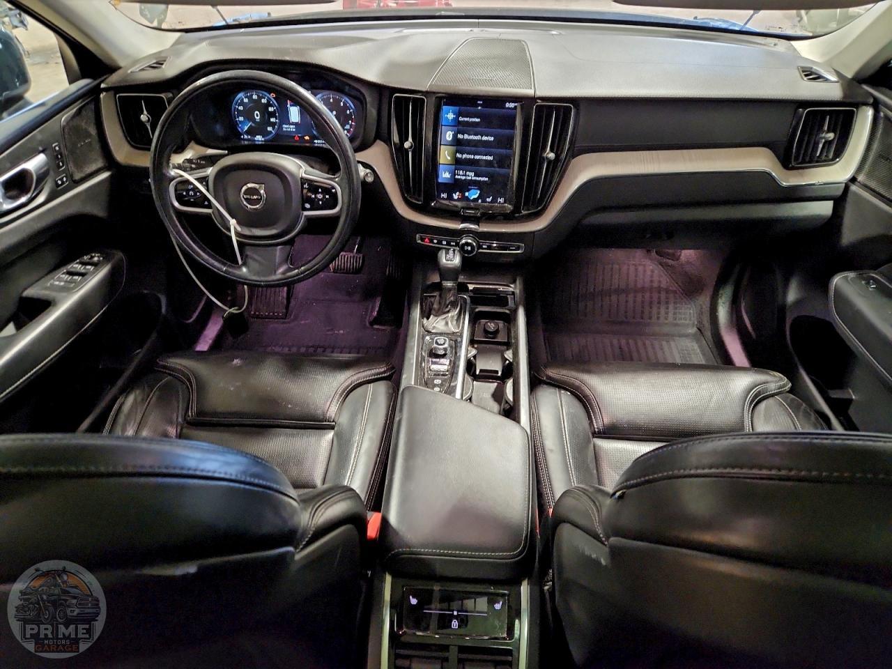 2021 VOLVO XC60 — фото 8