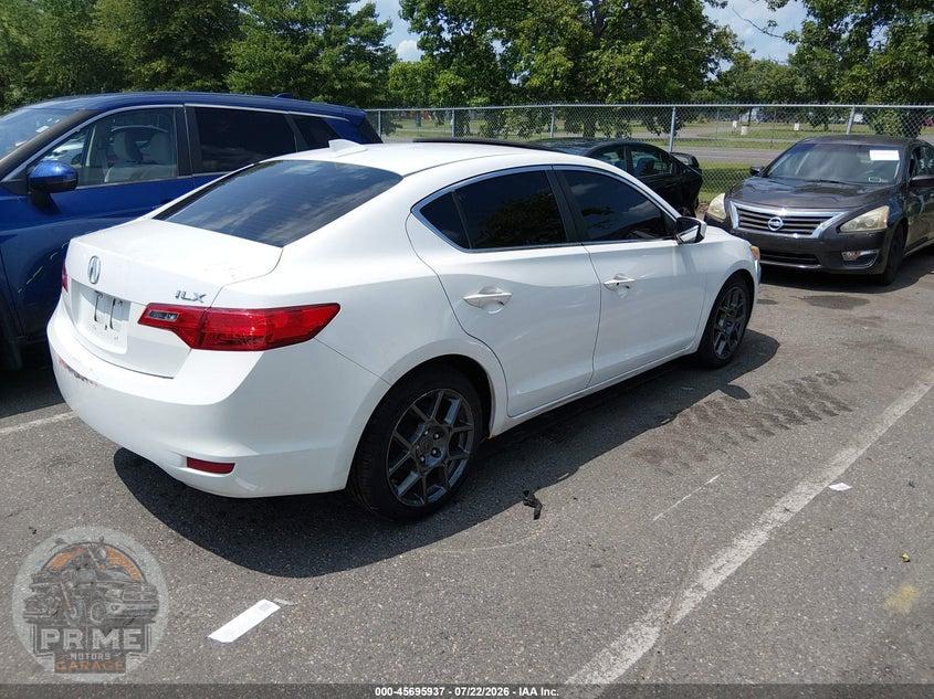 2013 ACURA ILX 2.0L — фото 4